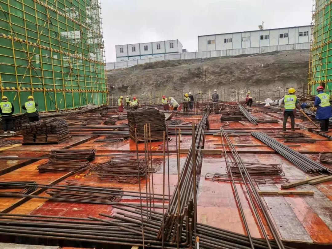 1644823910324373.jpg 1644823910324373.jpg